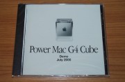 Power Mac G4 Cube In-store Demo (2000)