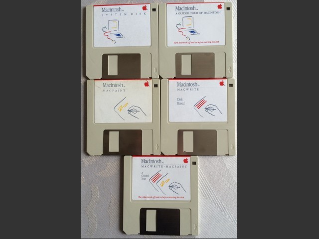 Macintosh 128k Disks 1984 - French (1984)