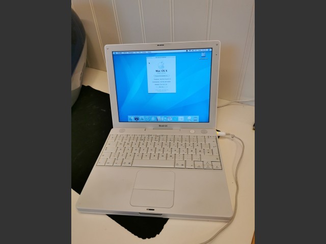 iBook G4 ("October 2003", 800Mhz) Mac OS X 10.3.0 Install and Restore CDs (2003)